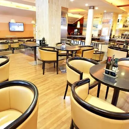 Hotel Doho 3*