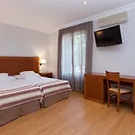 Hotel Doho Hotel 3*