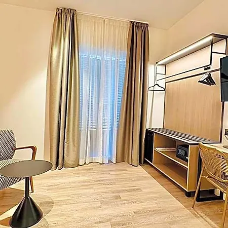 Doho 3* Málaga